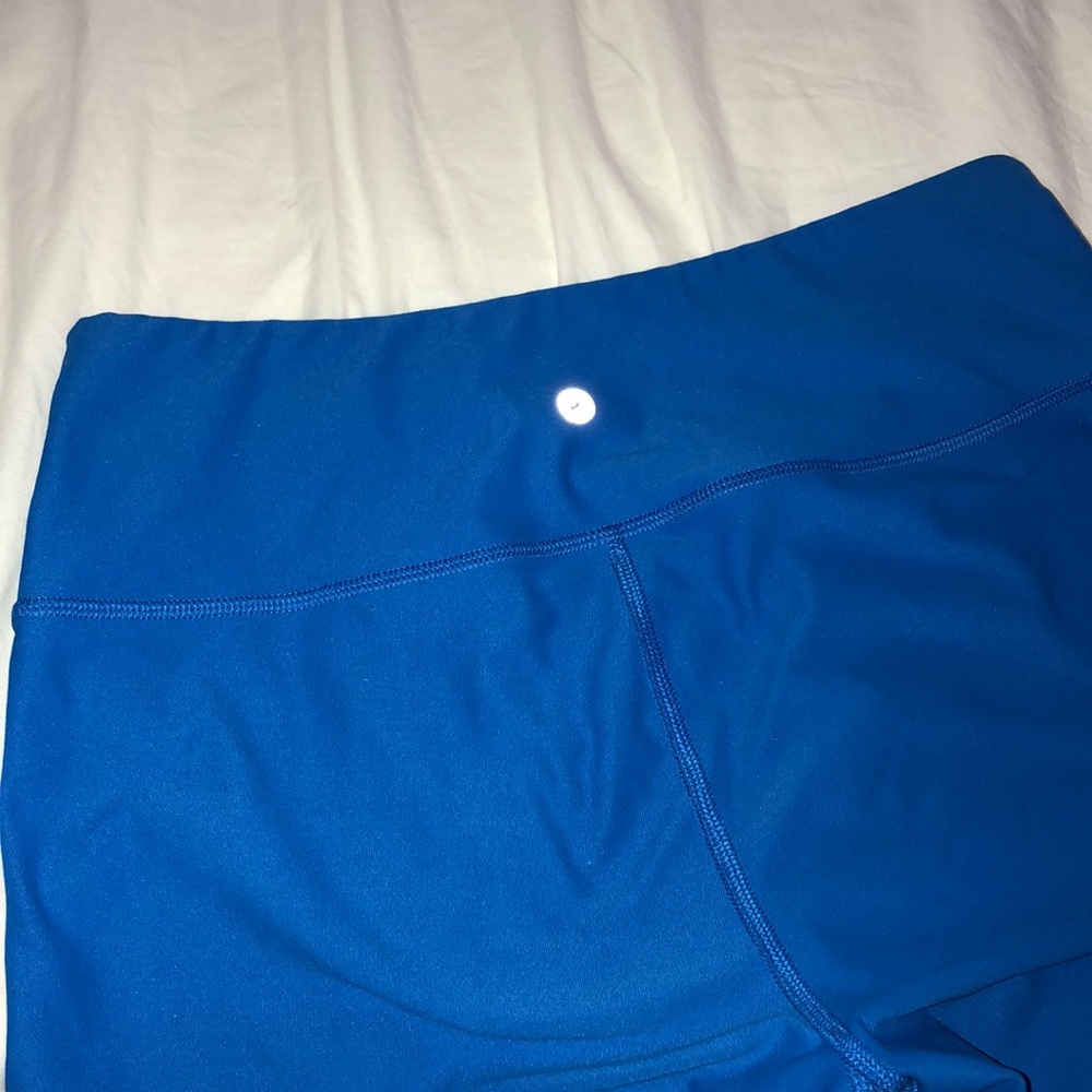 Blue leggings